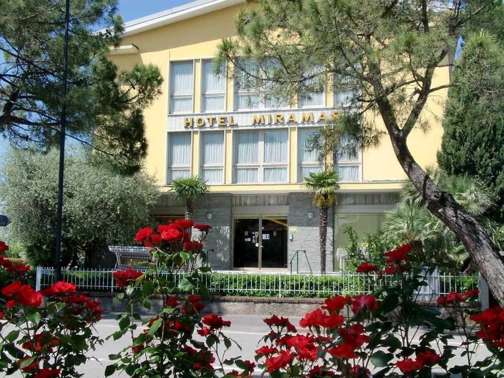 Hotel Miramar Sirmione Esterno foto