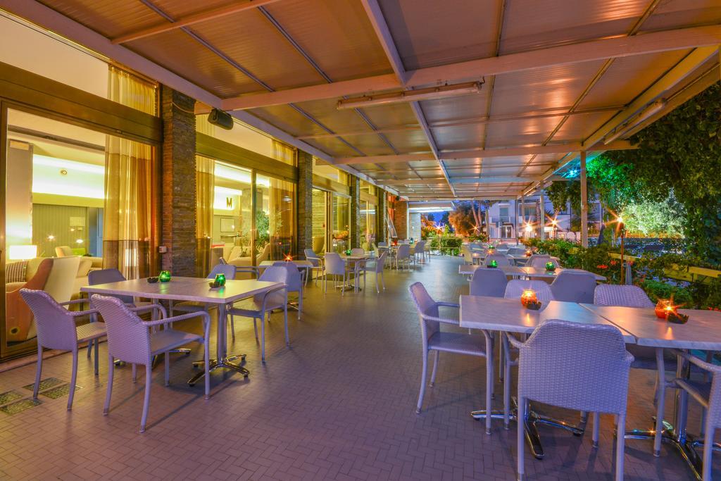 Hotel Miramar Sirmione Esterno foto