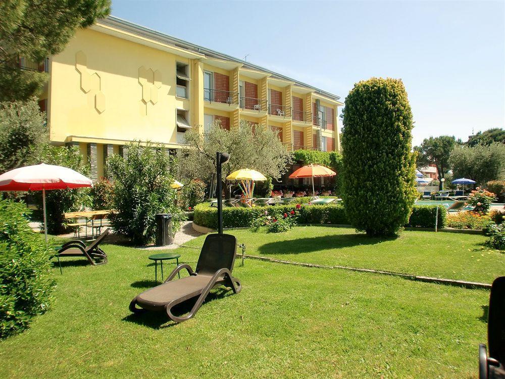 Hotel Miramar Sirmione Esterno foto