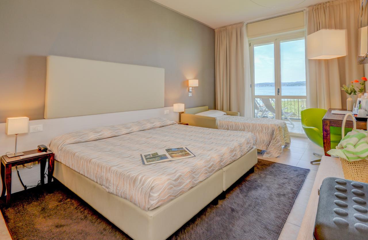 Hotel Miramar Sirmione Esterno foto