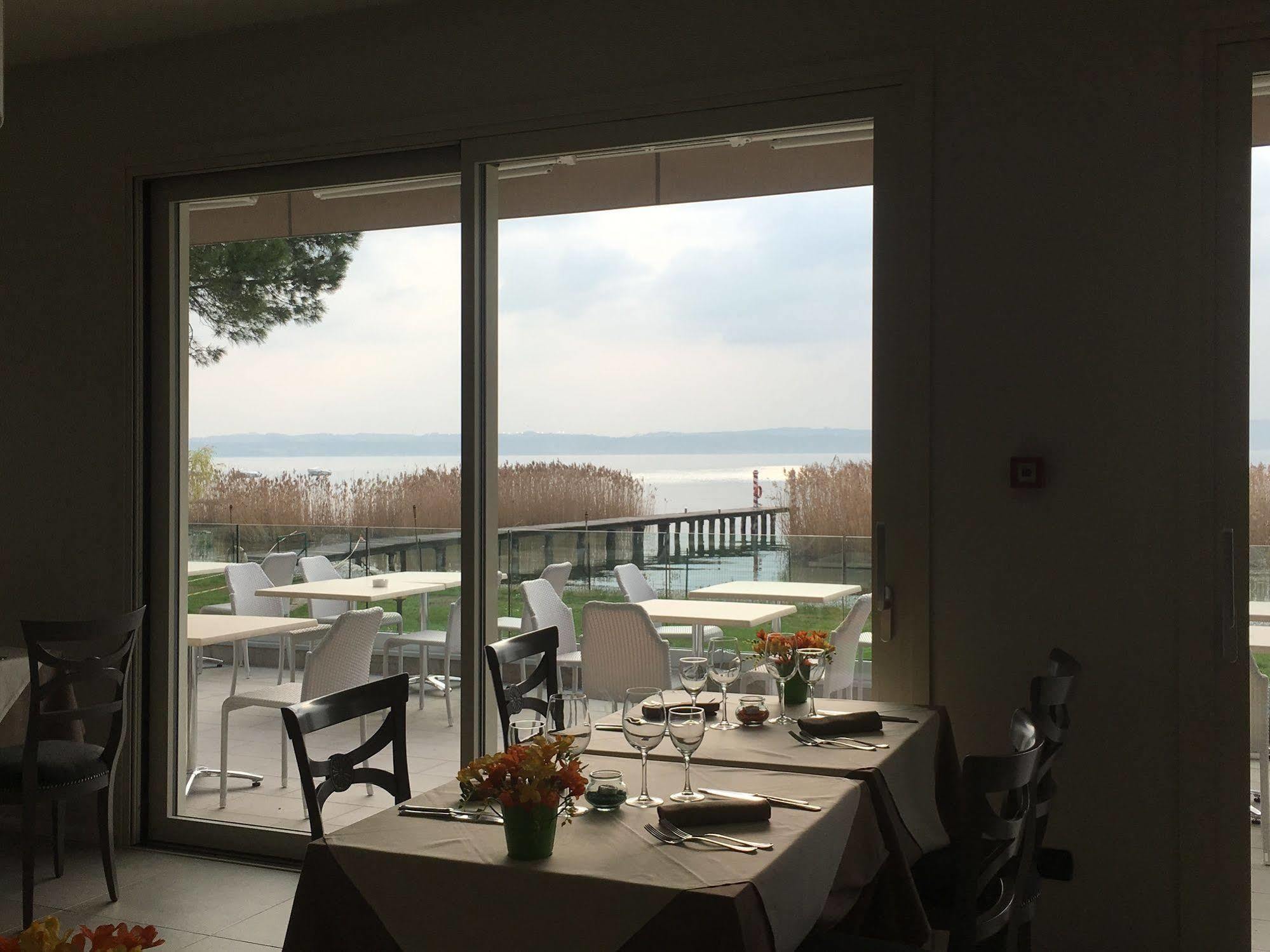 Hotel Miramar Sirmione Esterno foto